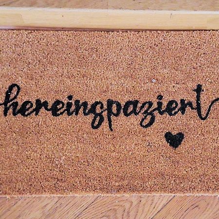 Modernes Einraumzimmer Mit Eigenem Bad, Balkonnutzung, Zentrumsnah - In 10 Minuten Mit Dem Rad Oder Dem Oepnv Zur Arena Und In Leipzigs Innenstadt エクステリア 写真